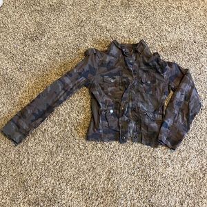 Maurice’s camo jacket